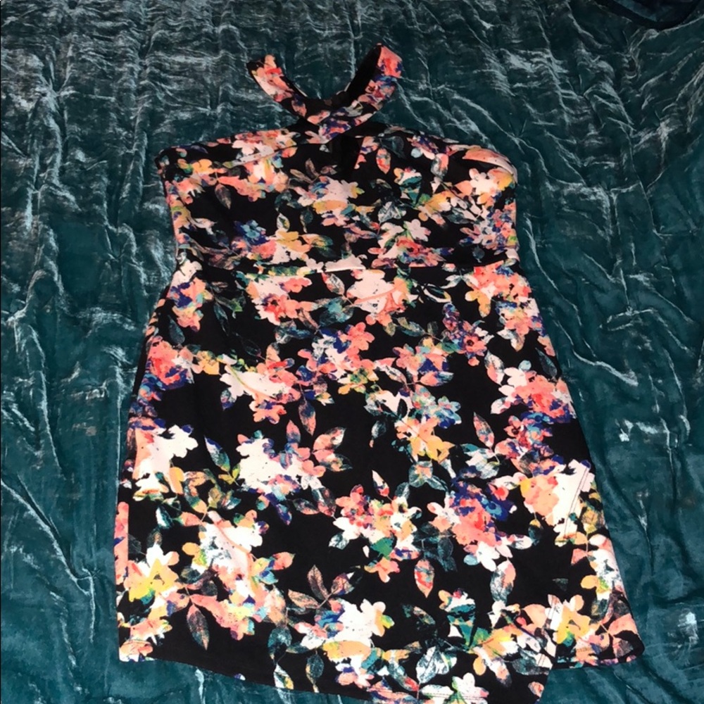 Material Girl Dress 👗 Size- XL